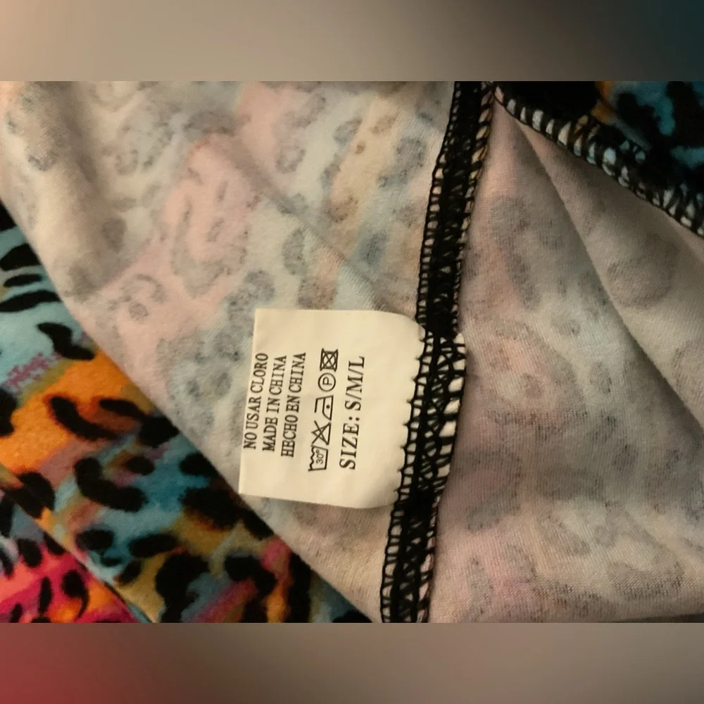 Women’s Capris leggings!🌷 - Picture 2 of 3